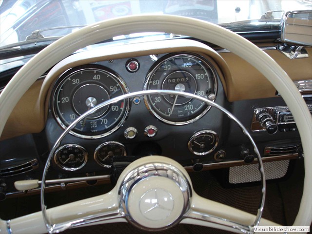 Mercedes 190 SL antrazit DSC04158