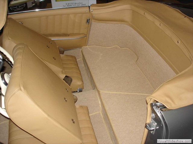 Mercedes 190 SL antrazit DSC04185