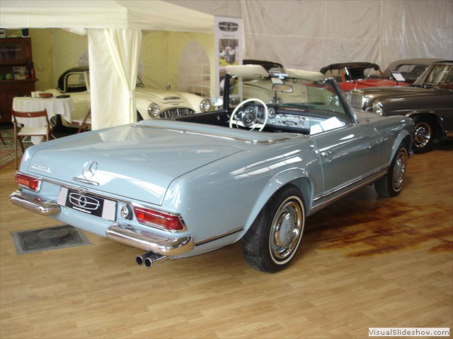 Mercedes 230 SL Pagode blau 04 DSC04050