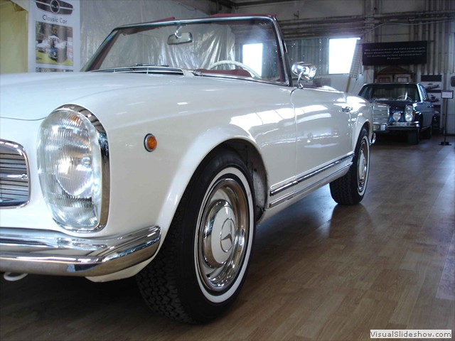 Mercedes 230 SL Pagode weiss DSC04193