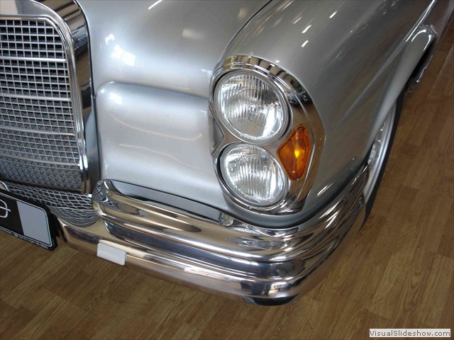 Mercedes 280 SE Coupe silber DSC04262