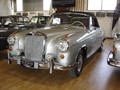 Mercedes 220S Ponton Cabrio silber 01 DSC04037